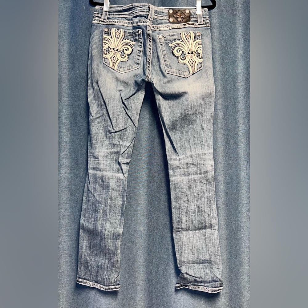 Miss Me Skinny Jeans-size 31